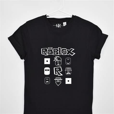 Tổng Hợp 53 T Shirt Black Roblox Update - Countrymusicstop.com