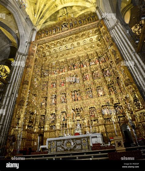 Seville Cathedral Interior, Spain Stock Photo - Alamy