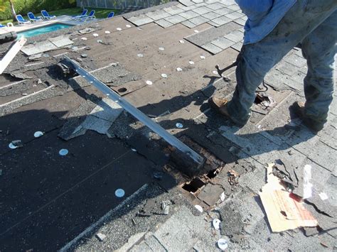 ROOF LEAK REPAIRS - Florida Quality Roofing