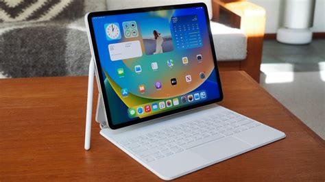 Apple iPad Pro 2022 Review: M2 Heart But Hover Steals The Show