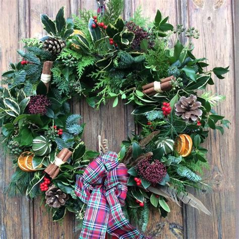 Country Christmas Wreath – Flowers by Wendy