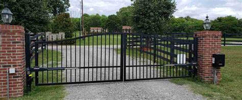 Driveway Gate Installation | Automated Everlast Gates