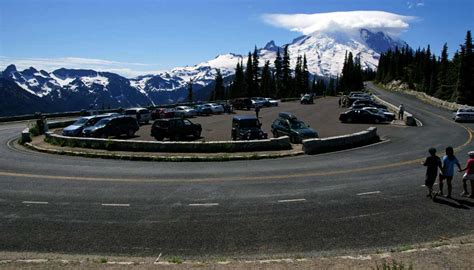 Sunrise Point, at Mount Rainier – TakeMyTrip.com