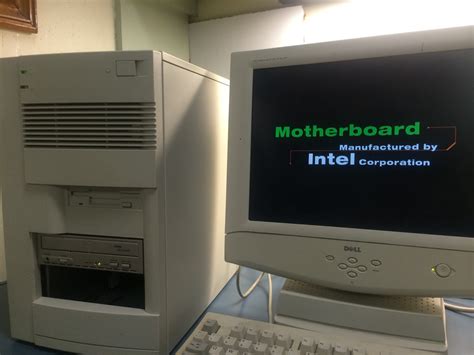 collectible.computer: Intel Pentium III Prototype - Party Like It’s 1999