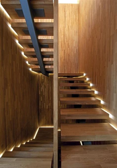 20 Awesome Staircase Lighting Design Ideas