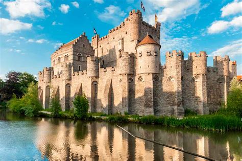 Best Castle in Belgium - Historic European Castles