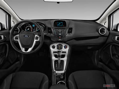 2016 Ford Fiesta Interior | U.S. News & World Report