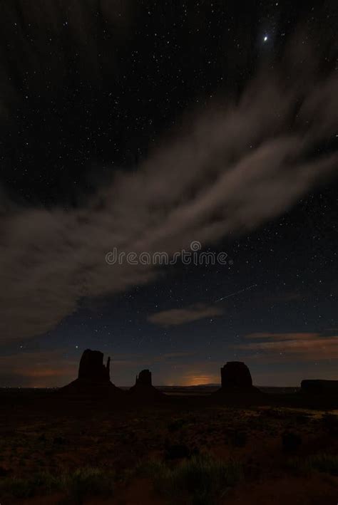 Night Sky with Stars Above Monument Valley Stock Photo - Image of ...