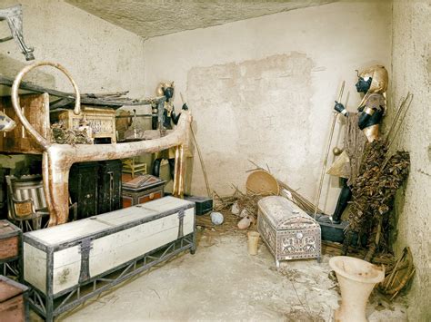 Discovery of King Tut's Tomb Told Through Colorized Photos