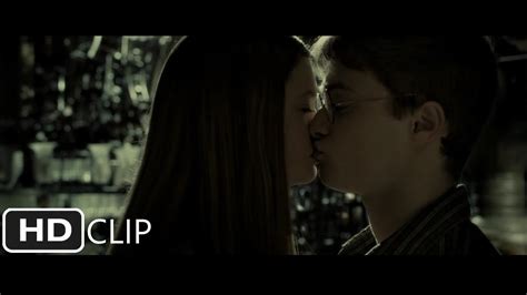 Ginny Weasley And Harry Potter Kissing Scene