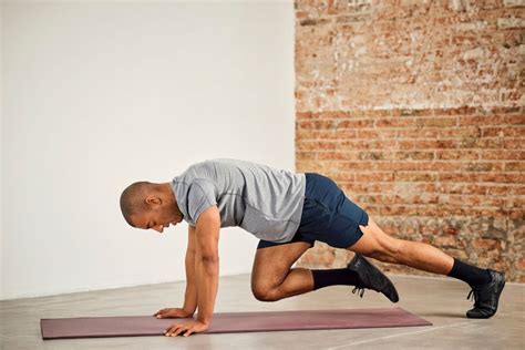 10 Butt Exercises For Men To Get A Strong bump.