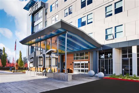 10 Best Hotels Near Seattle Airport: Where to Stay Near SeaTac