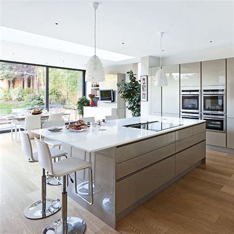 Open-plan kitchen island - Kitchen design and renovation Cape Town