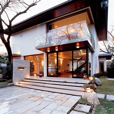 50+ Japanese House Exterior Styles from Traditional to Contemporary ...