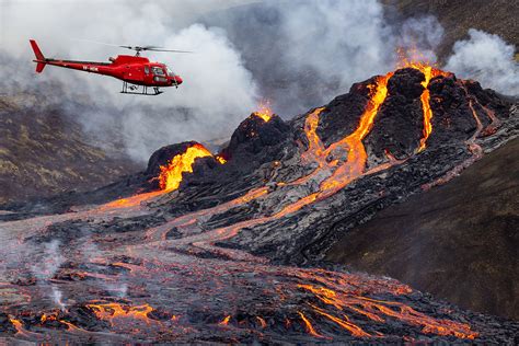 Incredible close-up drone video of the Iceland volcano eruption!