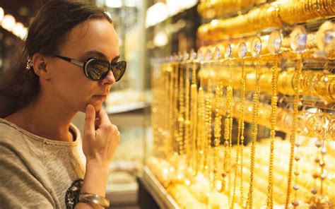 Best Gold Shops in Dubai: Damas, Joyalukkas & More – MyBayut