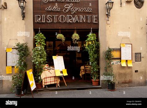 cafe restaurant in Florence Italy Stock Photo - Alamy