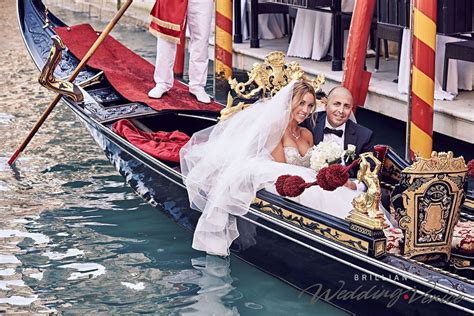 Why choosing the majestic wedding gondola in Venice is the right decision