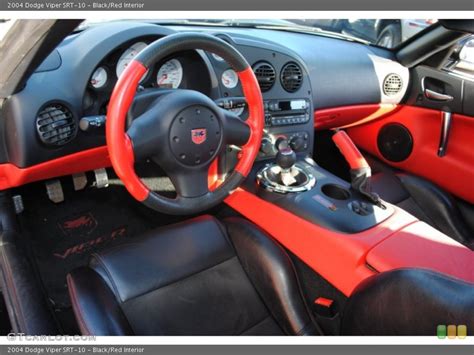 Black/Red 2004 Dodge Viper Interiors | GTCarLot.com