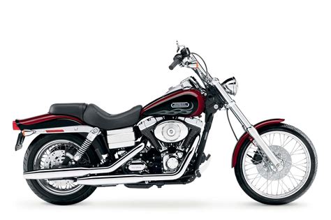 HARLEY-DAVIDSON Wide Glide (2005-2006) Specs, Performance & Photos ...