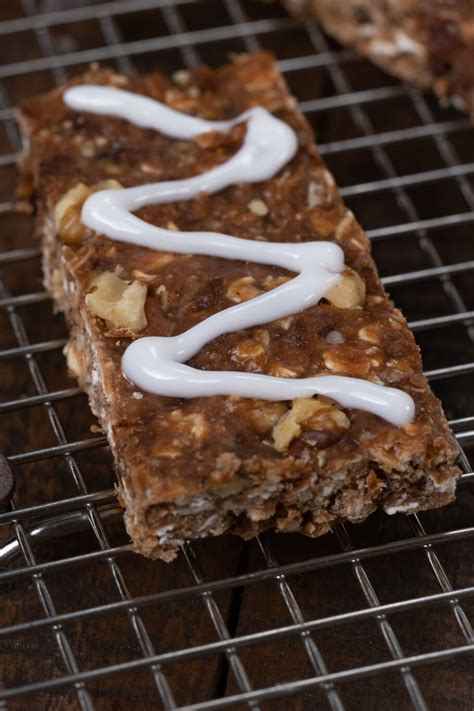 Easy Homemade Protein Bars Recipe - The Protein Chef