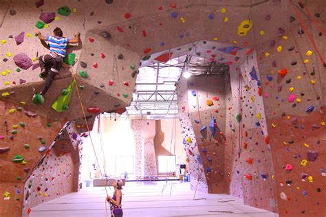 Indoor Rock Climbing in Frisco at Canyon's Rock Climbing Gym