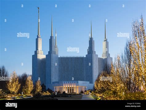 Mormon temple dc hi-res stock photography and images - Alamy