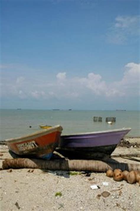 Pengerang Sea Shore: Leisure Pengerang (1): Teluk Ramunia Beach