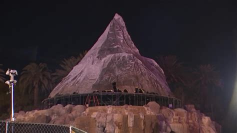 Transformation of Mirage Volcano underway ahead of Las Vegas Super Bowl