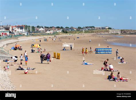 Seaburn beach, sunderland hi-res stock photography and images - Alamy