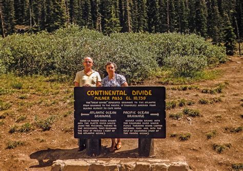 Free Vintage Stock Photo of Continental Divide Sign - VSP