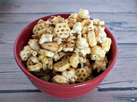 Caramel Honeycomb Snack Mix- Upstate Ramblings