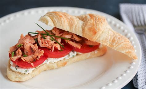 Honey Smoked Salmon Breakfast Sandwich | Honey Smoked Fish Co.