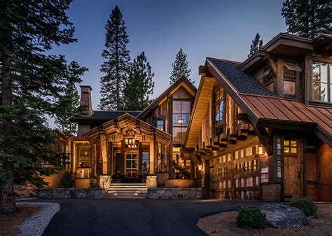 Stunning Cabin Retreat Brings Rustic Texan Charm to Lake Tahoe