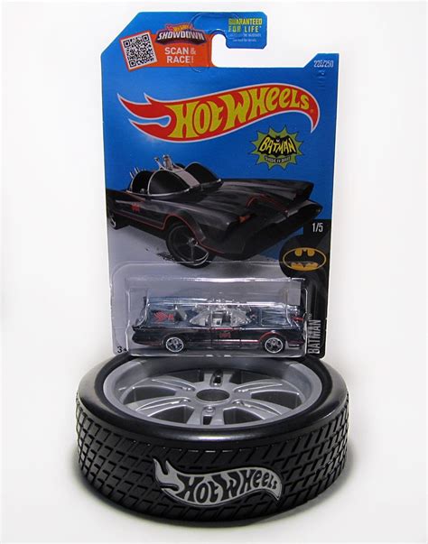 Hot Wheels Super Treasure Hunt TV Series Batmobile