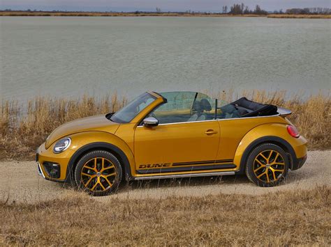 Foto VW-Beetle-Cabriolet-Dune-TSI-Testbericht-015.jpg vom Artikel VW ...