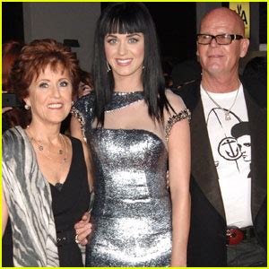 Katy Perry’s Parents Speak Out About Her Divorce | Katy Perry, Russell ...