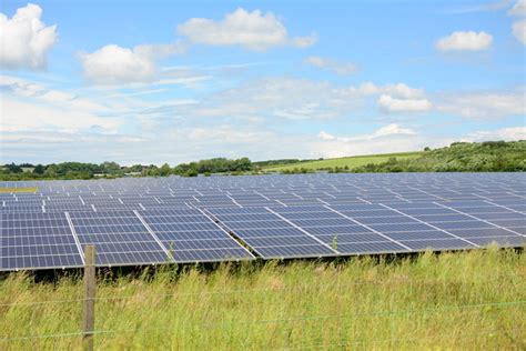 Community Solar Farms Gaining Popularity in New York | Solar.com