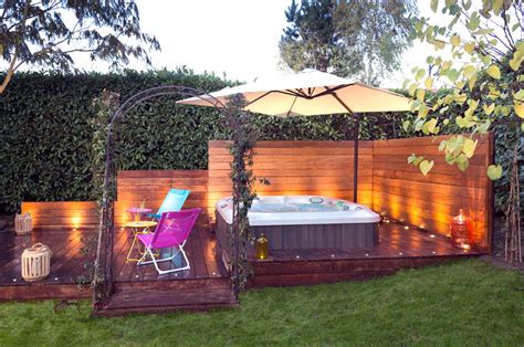 15+ Hot Tub Privacy Ideas For You In 2022 - Updated Designs