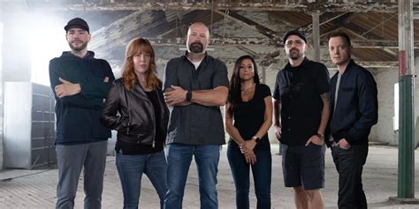 Amy Bruni and Adam Berry on the Ghost Hunters discovery+ revival ...