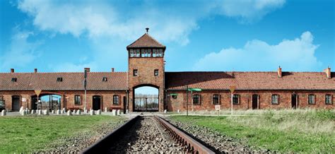 Auschwitz Birkenau English guided Tour from Krakow by private transport