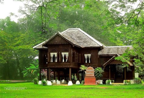 Design Rumah Kampung Kayu - MosOp