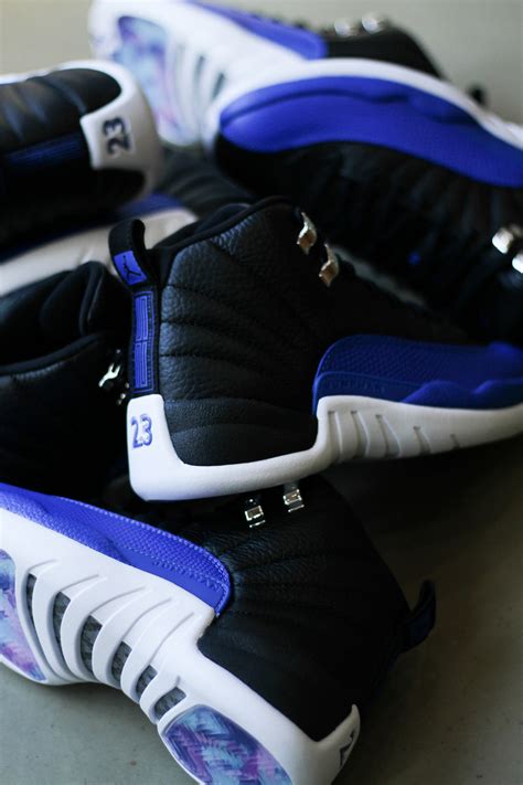 W AIR JORDAN 12 RETRO "HYPER ROYAL" – Sneaker Room