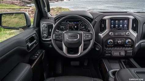 GMC Sierra Denali | 2019MY | Interior