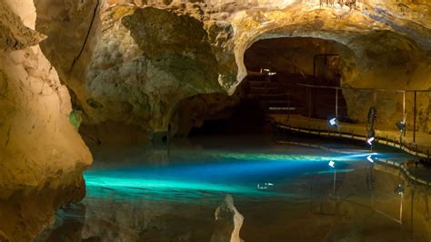 Caves in Blue Mountains | Quick Guide to Best Cave Structures in Sydney