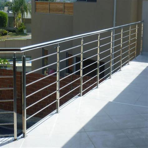 Ss304 Solid Rod Stainless Steel Railing Design for Balcony / Stairs ...