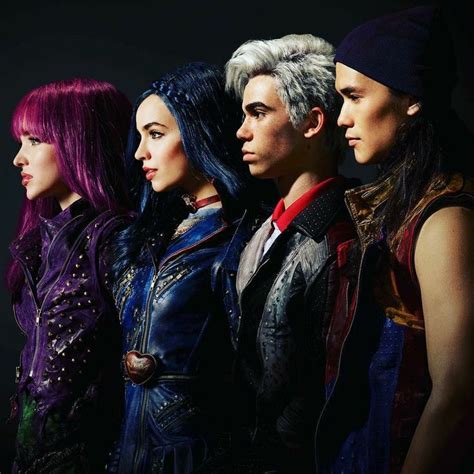 1963 best images about Disney channel descendants 2 on Pinterest | The ...