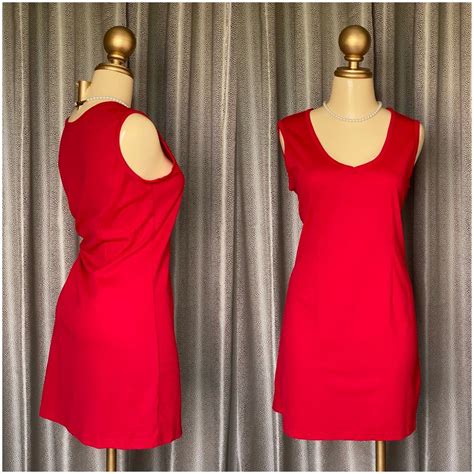 Plain Red Dress, Women's Fashion, Dresses & Sets, Dresses on Carousell