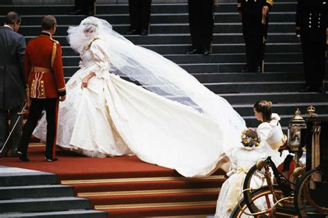 Princess Diana's Wedding Dress: Everything You Need to Know