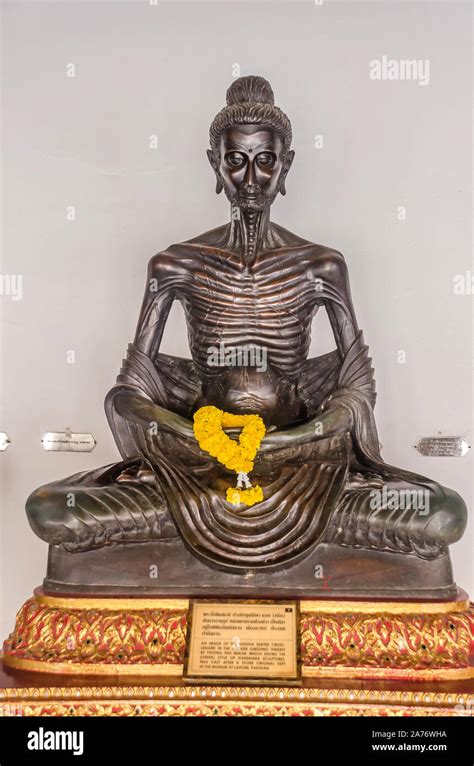 Life of buddha fasting hi-res stock photography and images - Alamy